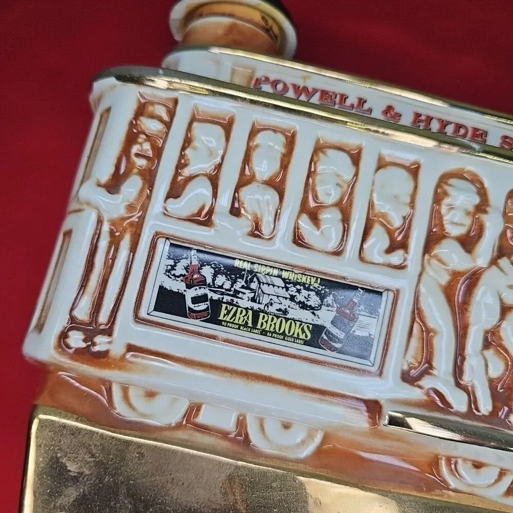 San Francisco Decanter Cable Car Liquor Bottle VTG 68 Ezra Brooks Powell & Hyde